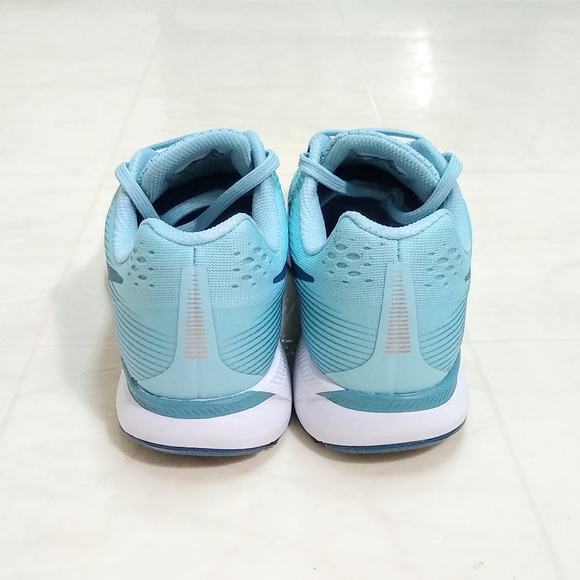 Nike Women's Air Zoom Pegasus 34 Running Shoes - Picture 6 of 9